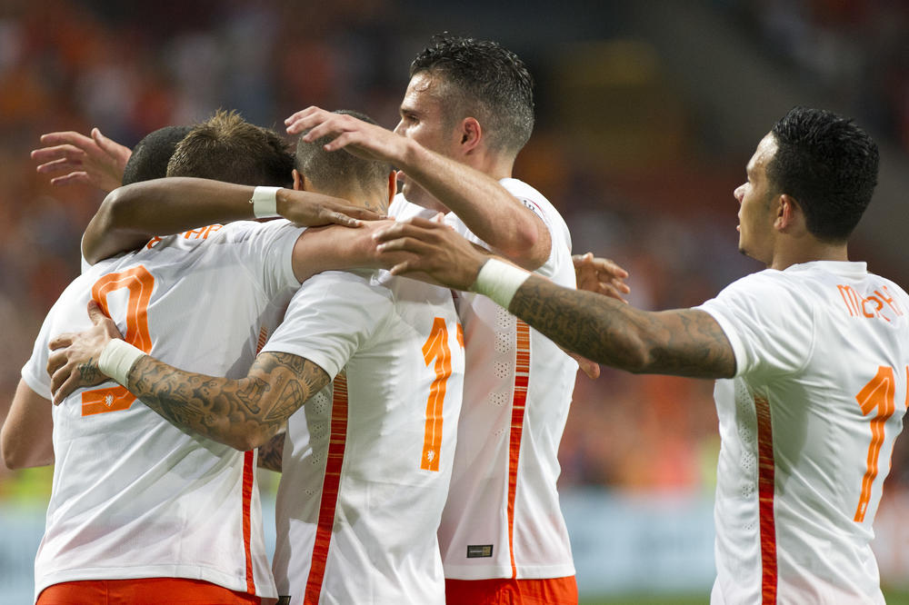 Van Persi se vraća kući!