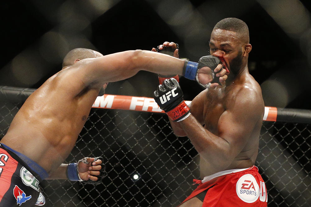 Nokautirao je probleme sa alkoholom i drogom, a zatim i protivnika! Kakav povratak jednog od najboljih MMA boraca! (FOTO) (VIDEO)