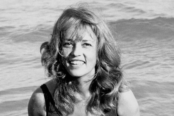 Preminula poznata francuska glumica Žana Moro