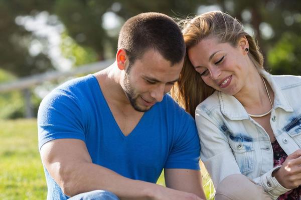 5 stvari koje ne smeš da radiš ako  hoćeš da se pomiriš sa bivšim! (FOTO) (GIF)