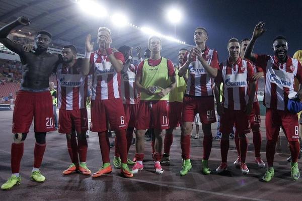 Igrao je sa povredom ruke i nije hteo da izađe: Za Zvezdinu pobedu bol mora da se istrpi!