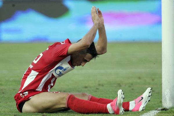 NOVI SKANDAL U SRPSKOM FUDBALU: Zbog transfera Aleksandra Pešića oduzeto 6 bodova! (FOTO)