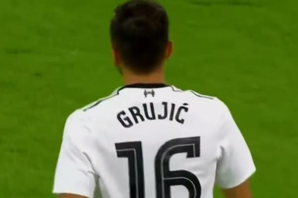 ESTRELLA ROJA DE BELGRADOOO! Španski komentator upao u trans zbog poništenog Grujićevog gola! (VIDEO)