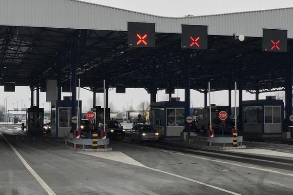 UHAPŠENI CARNICI: Ojadili budžet za dva miliona evra!