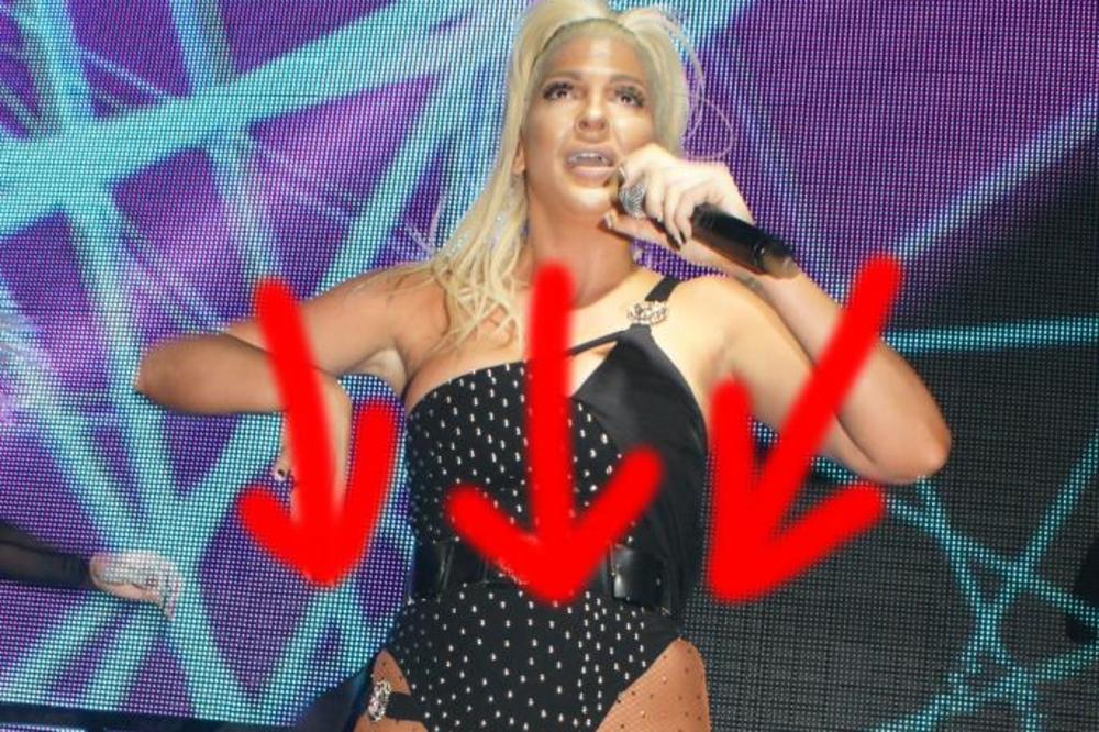 MAJKO, ŠTA JE OVO?! Karleuša slikala svoja STOPALA, kao da pripadaju VANZEMALJCU!