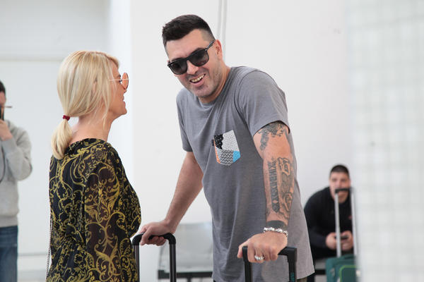 OVO JE PRVA FOTKA NATAŠINE BEBE! Tamna kosa, svetle oči, na koga li liči? (FOTO)