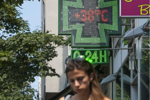 OVAJ GRAD JE DANAS REKORDER U SRBIJI: Izmereno 38 stepeni, a toplotni talas je TEK POČEO! (FOTO)