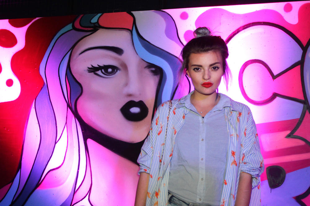 Ćerka Dina Dvornika na vrlo neobičan način objavila da je TRUDNA!