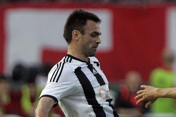 BOMBA U SUPERLIGI! Potpisuje Nikola Drinčić! (VIDEO)