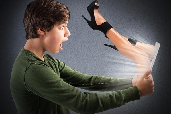 Pipkala se sa učenikom od 11 godina u kolima! Kada su je priveli, njena izjava bila je UŽASAVAJUĆA!