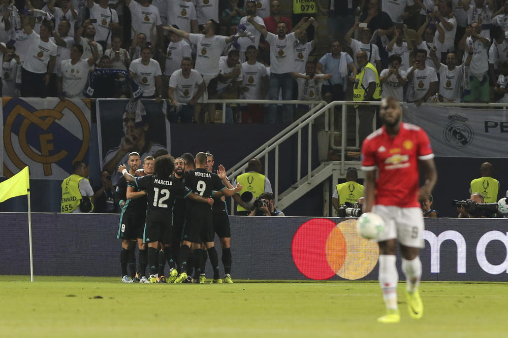 Spektakl u Skoplju! Atomski fudbal dva evropska velikana, Matić ostao bez Superkupa Evrope! (FOTO) (VIDEO)