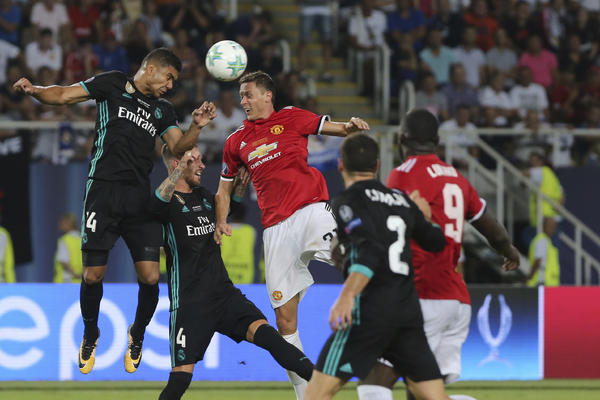 Jedan je komandant Matić! Pol Pogba ne zna kako više da iskaže svoje divljenje! (FOTO)