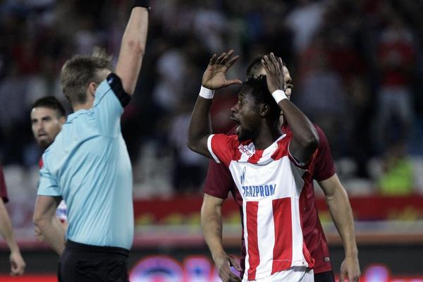 Boaći se oglasio i otkrio da li je povređen! (FOTO)