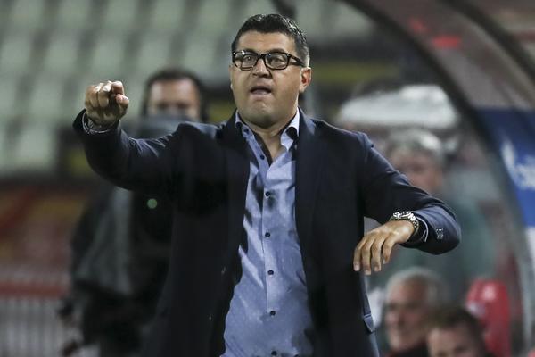 Vladan Milojević posle pobede u Nemačkoj ponovo stao u žestoku odbranu Delija! (FOTO)