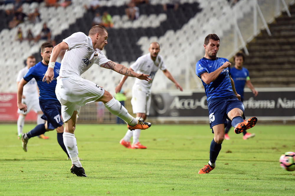 Čukarički se polako, ali sigurno penje ka vrhu Superlige! (FOTO)