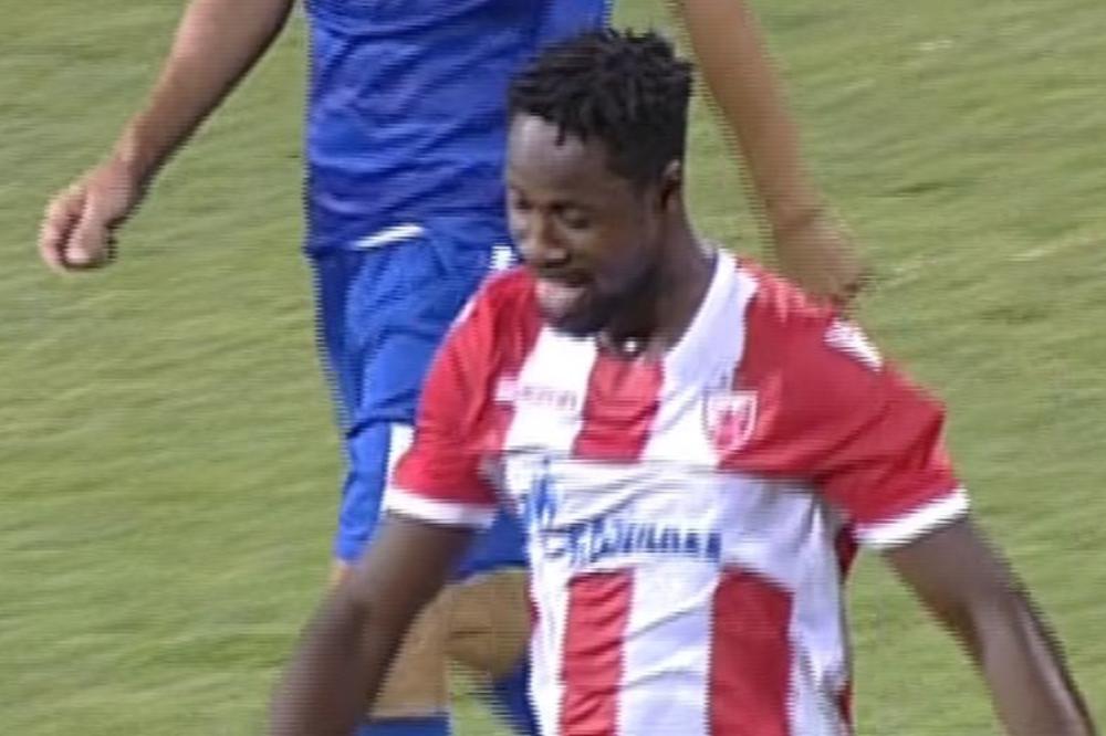 Ljudi, ko je, bre, ovo u Zvezdinom dresu sa brojem 14?! Ibrahimović ili Ričmond Boaći? (VIDEO)