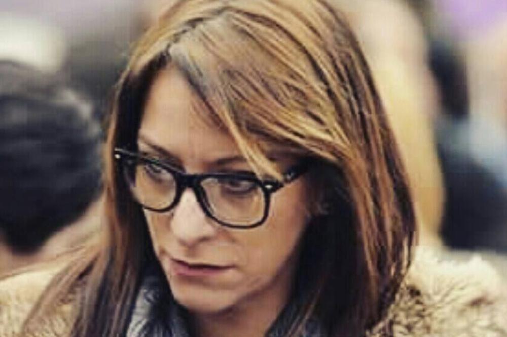 Vidiš ovo ti je klasičan primer malog debila! Nakon skandala sa autističnim detetom koje nije smelo u avion, Sarin sin je nova žrtva SUROVIH PREDRASUDA!