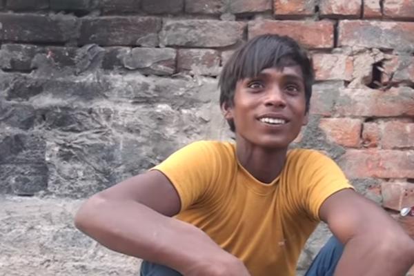 ON JE ĐAVO IZ INDIJE! Ovaj dečak uteruje svima STRAH u kosti, a evo i zbog čega! (VIDEO)