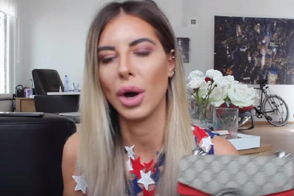 KO TO KAKI DOK ZORANNAH PRIČA: Blogerka se IZBLAMIRALA ZA SVA VREMENA a ništa nije primetila (VIDEO)