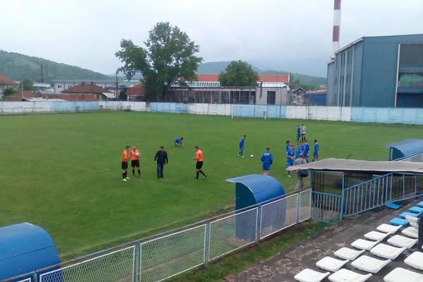 UKRALI IM ČAK I LOPTE: Srpski klub skroz opljačkan, nemaju ni sa čime da treniraju! (FOTO) (VIDEO)