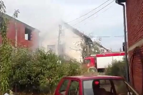 Legija SAM SEBI ZAPALIO KUĆU: Kada su ga pitali zašto je to uradio, odgovor je ODUVAO SVE! (VIDEO)