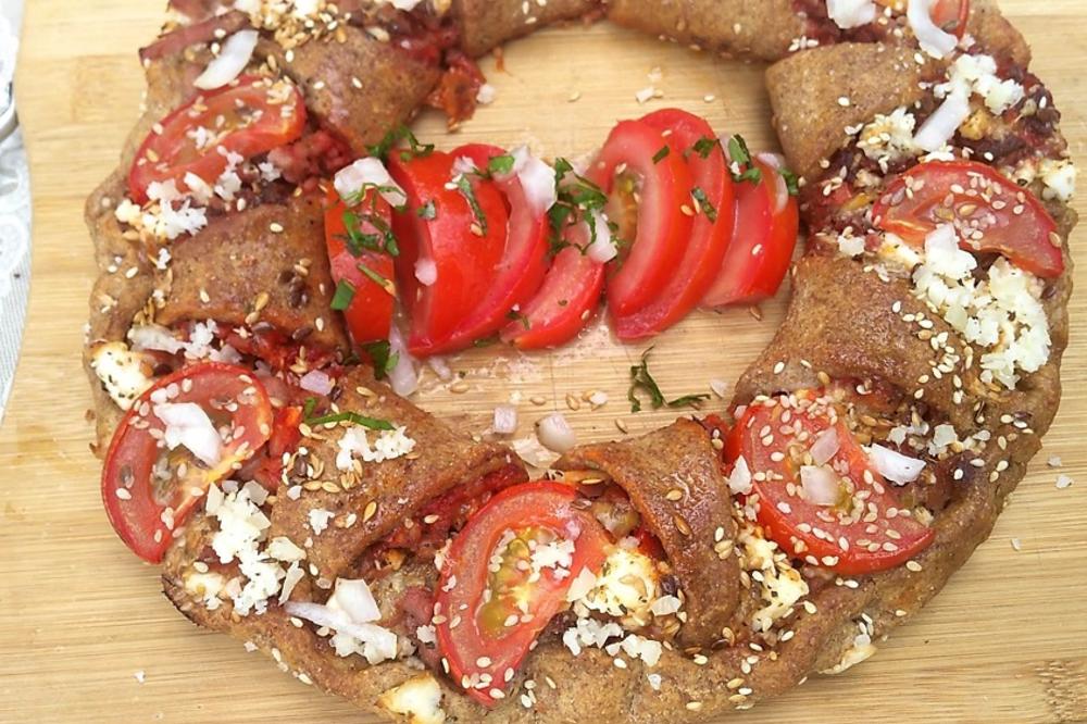 Najzdravija pica na svetu! Kako pica zdrava, pitate se? Pa može kad je hrono i integralna! (RECEPT) (VIDEO)