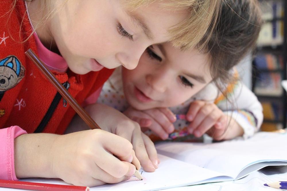 Šta crteži vašeg deteta govore o njegovoj inteligenciji? (FOTO) (GIF)