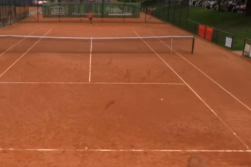 POTPUNA LUDNICA! Poljakinja i Ruskinja odigrale poen od pet minuta, i to u taj-brejku trećeg seta! (VIDEO)