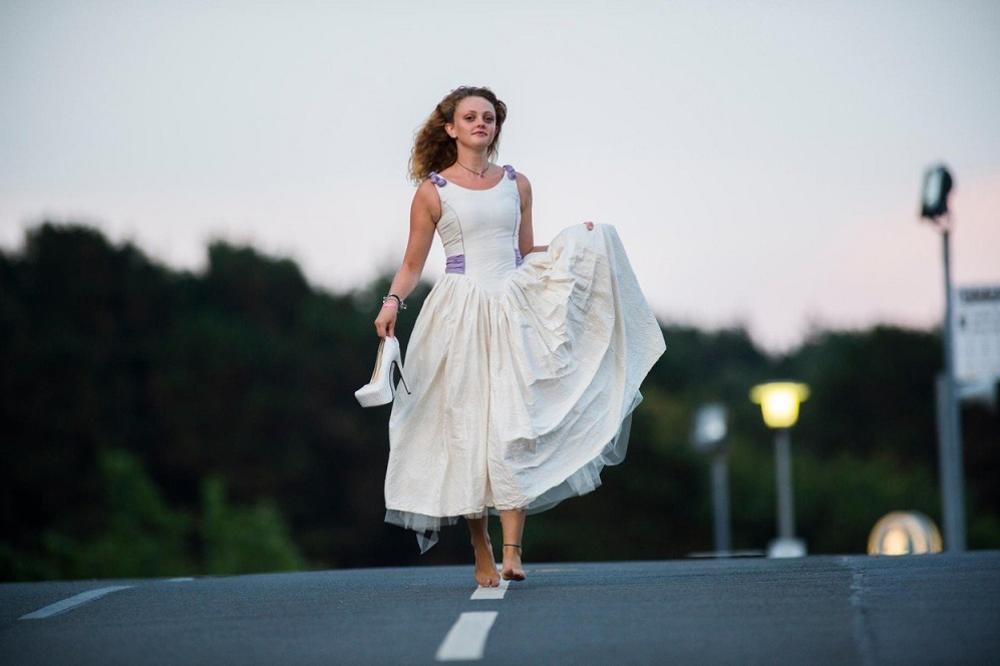 OVAKVE DRAME NI NA FILMU NEMA! Cela familija iz Svilajnca jurila odbeglu snajku pa svi kolektivno završili u pritvoru!