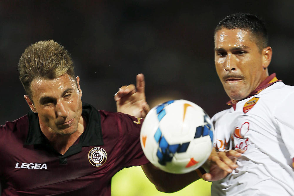 POJAČAO NOVAJLIJE: Italijanski kazanova ima novi klub! (VIDEO)