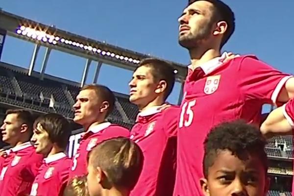 Igrao za reprezentaciju, Partizan i Zvezda otimali su se oko njega, ali on nije želeo da ostane u Srbiji! (FOTO) (VIDEO)