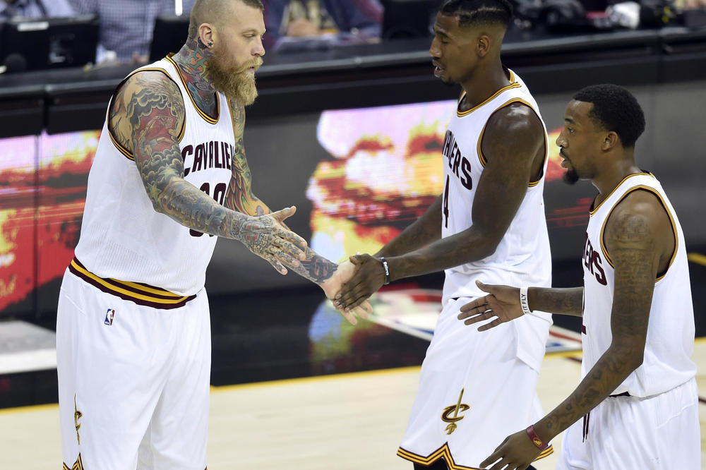 Ozbiljno pojačanje! Osvojio je NBA ligu, a sledeće sezone će igrati u Španiji! (FOTO) (VIDEO)