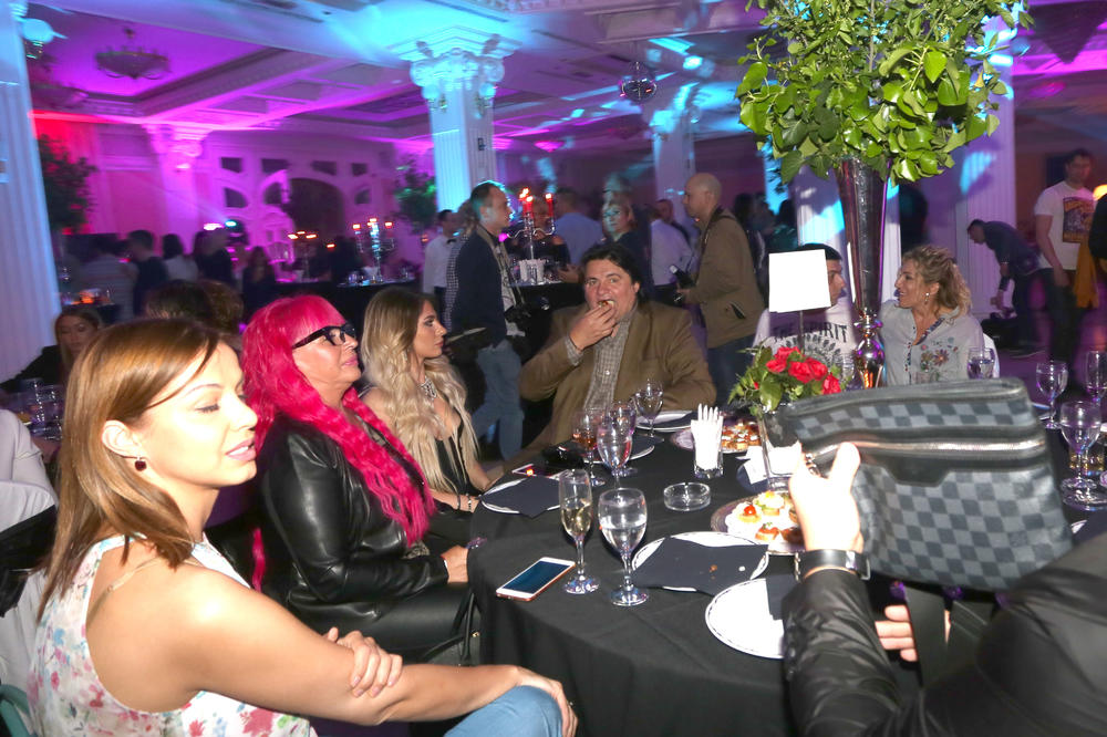 Živi u Nemačkoj sa majkom, ali sad je konačno došla u Srbiju! Ovo je KEMIŠOVA ĆERKA IZ PRVOG BRAKA! (FOTO)