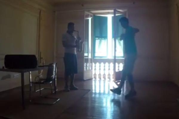 Trešti Užičko kolo iz Noletove gajbe u Monaku, a Đoković ga plete kao pravi Srbin! (VIDEO)