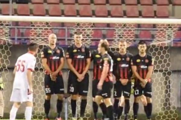 Bosanski golman postao planetarni hit! Ovako nešto nikad u životu niste videli! (VIDEO)