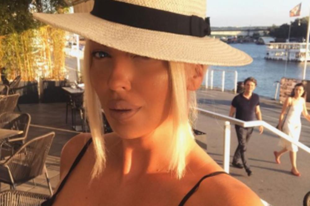 RUSI ODLEPILI ZA KARLEUŠOM, NE PITAJU ZA CENU! Producenti iz Moskve žele JK u ruskom filmu!