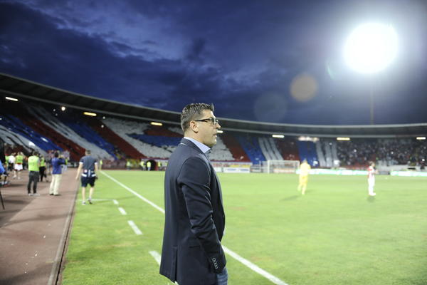 PA OVO JE SJAJNO! Kako to košarkaška reprezentacija Srbije utiče na plan i program Vladana Milojevića?! (FOTO)