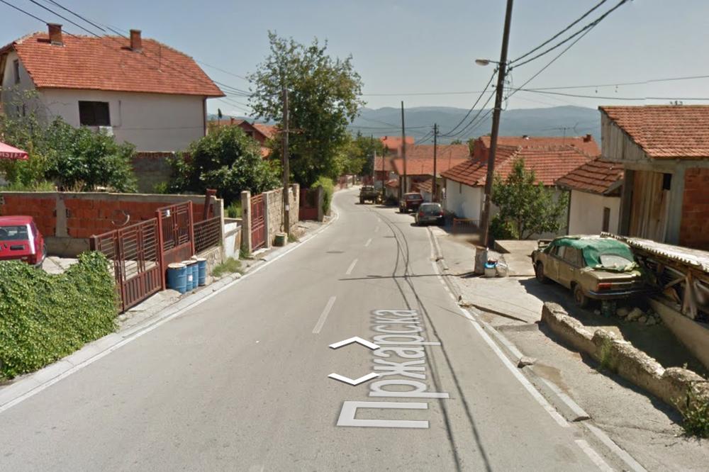 POGINUO DEČAK (14) U VRANJU: Maloletnici vozili "audi", pa se zakucali u betonski stub!