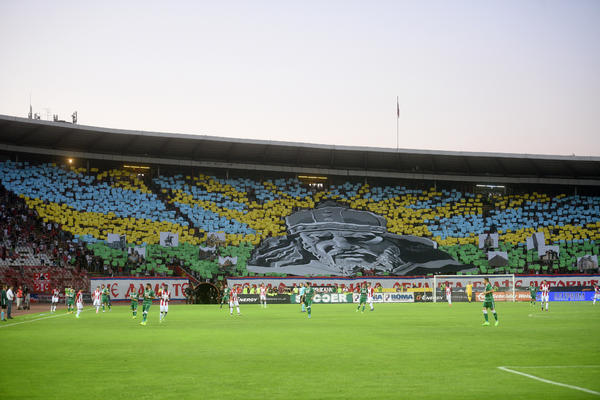 DELIJAMA VEĆ KRV JURCA VENAMA I ČUKA UDARA JAKO: A tek kad ova pesma bude krenula sa razglasa 10 minuta pred meč?! (VIDEO)