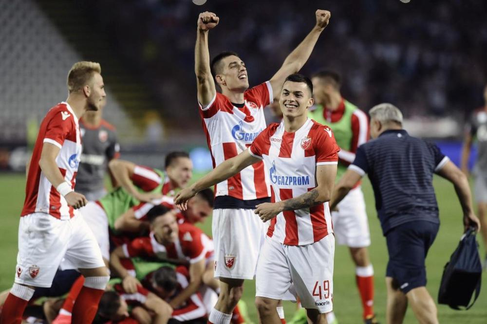 Vujadin Savić poslao poruku zbog koje će se fudbaleri Zvezde osećati bolje nego ikad u životu! A, tek navijači... (FOTO)
