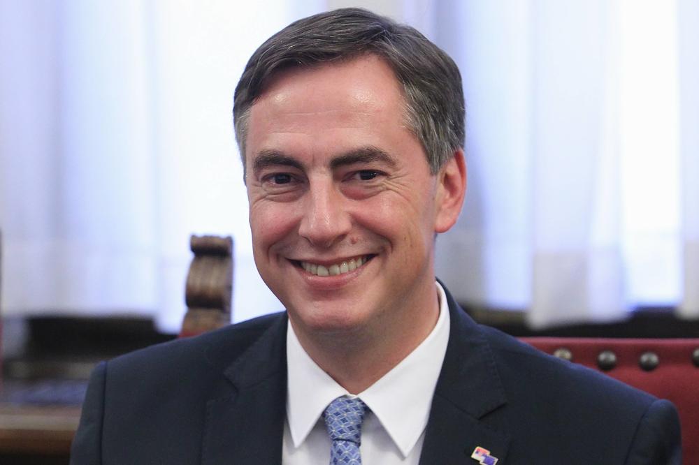 KOSOVO ISPUNILO SVE USLOVE ZA VIZNU LIBERIZACIJU: Mekalister dao zeleno svetlo!