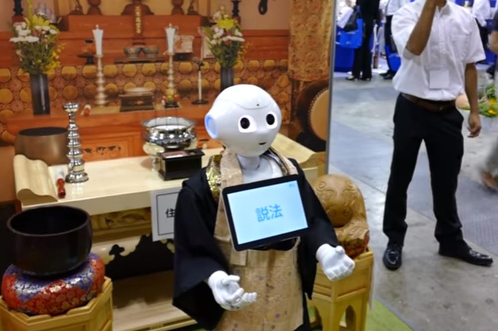 PREVAZIŠLI SU SEBE: Japanci imaju ROBOTA ZA SAHRANE (VIDEO)