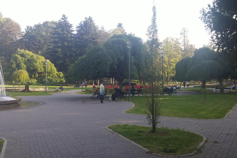 UŽAS U CENTRU VRNjAČKE BANjE: Uhapšen zbog sumnje da je oca ubio nožem!