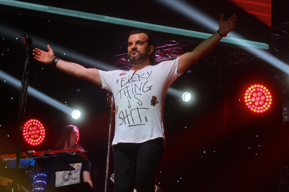 AUUUUU DA LI JE REALNO? Aca Lukas postaje DEDA! Neka je sa SREĆOM...