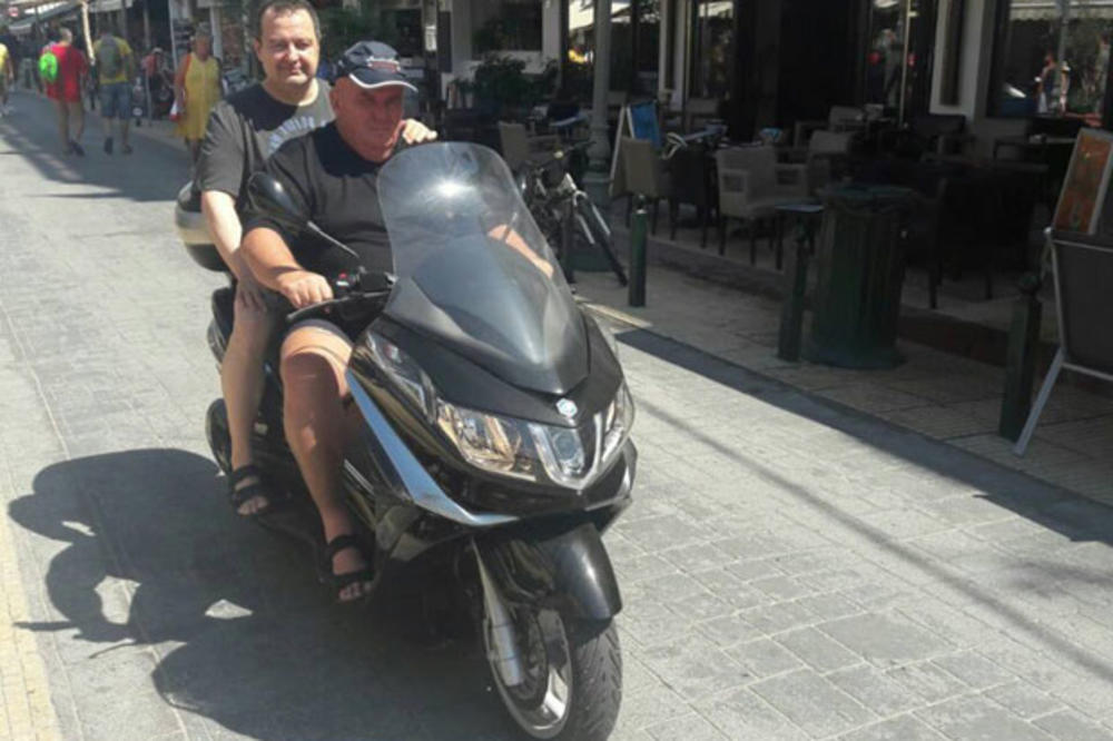 ZAŠTO BI DAČIĆ BIO SASLUŠAN, NISMO U KREVETU ZAJEDNO: Palma dao HIT IZJAVU, a onda pomenuo BUNGA-BUNGA ŽURKE!