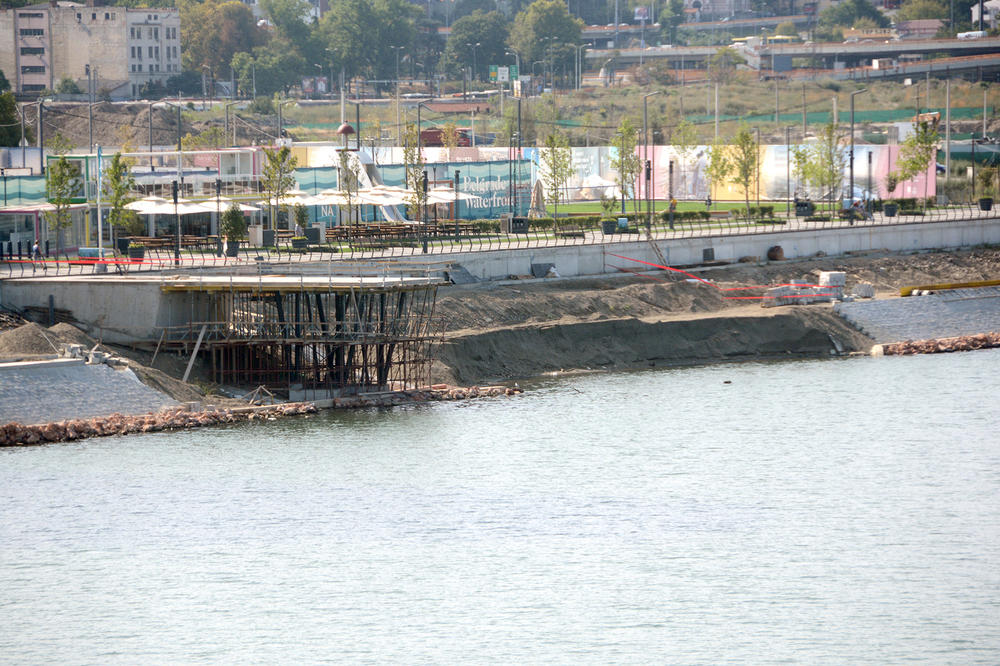 OTKRIVAMO: OGROMNA RUPA PRETI BEOGRADU NA VODI!? (FOTO)