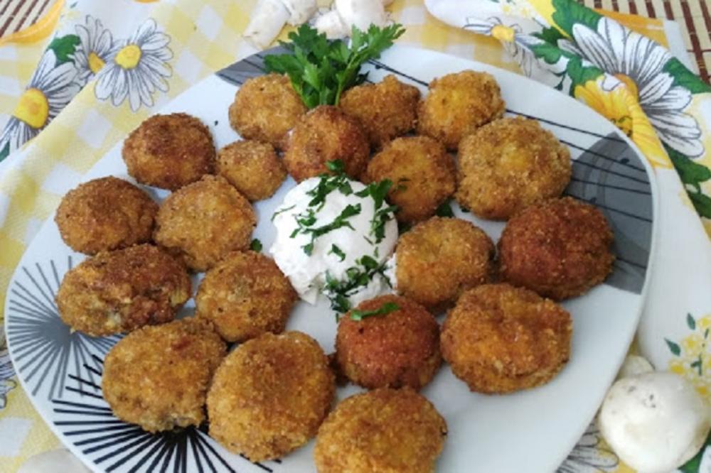 Pohovani šampinjoni će vas osvojiti! A tek kad osetite kako dobro mirišu! (RECEPT) (VIDEO)