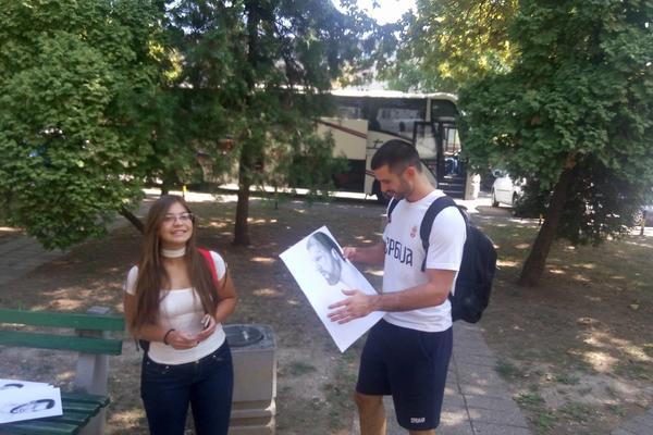 Ona im je spremila najlepše poklone za put: Anđelija Krstić je danima slikala da bi Saletovim ratnicima dala amajlije za Istanbul! (FOTO) (VIDEO)