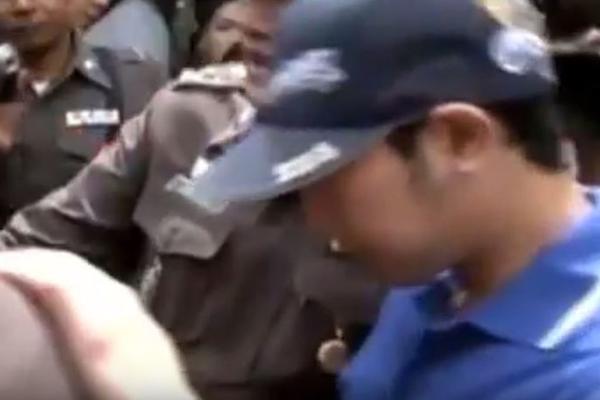 SIN TAJKUNA FERARIJEM PREGAZIO POLICAJCA I VUKAO MU TELO 200 METARA: U bekstvu je, policija traga za njim