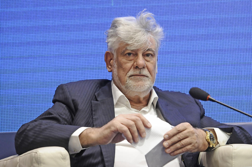 Poslednja poruka Koštunici: Nije lopov samo onaj ko krade za sebe! ZORAN DRAKULIĆ o govoru za koji je dobio 10 minuta aplauza!